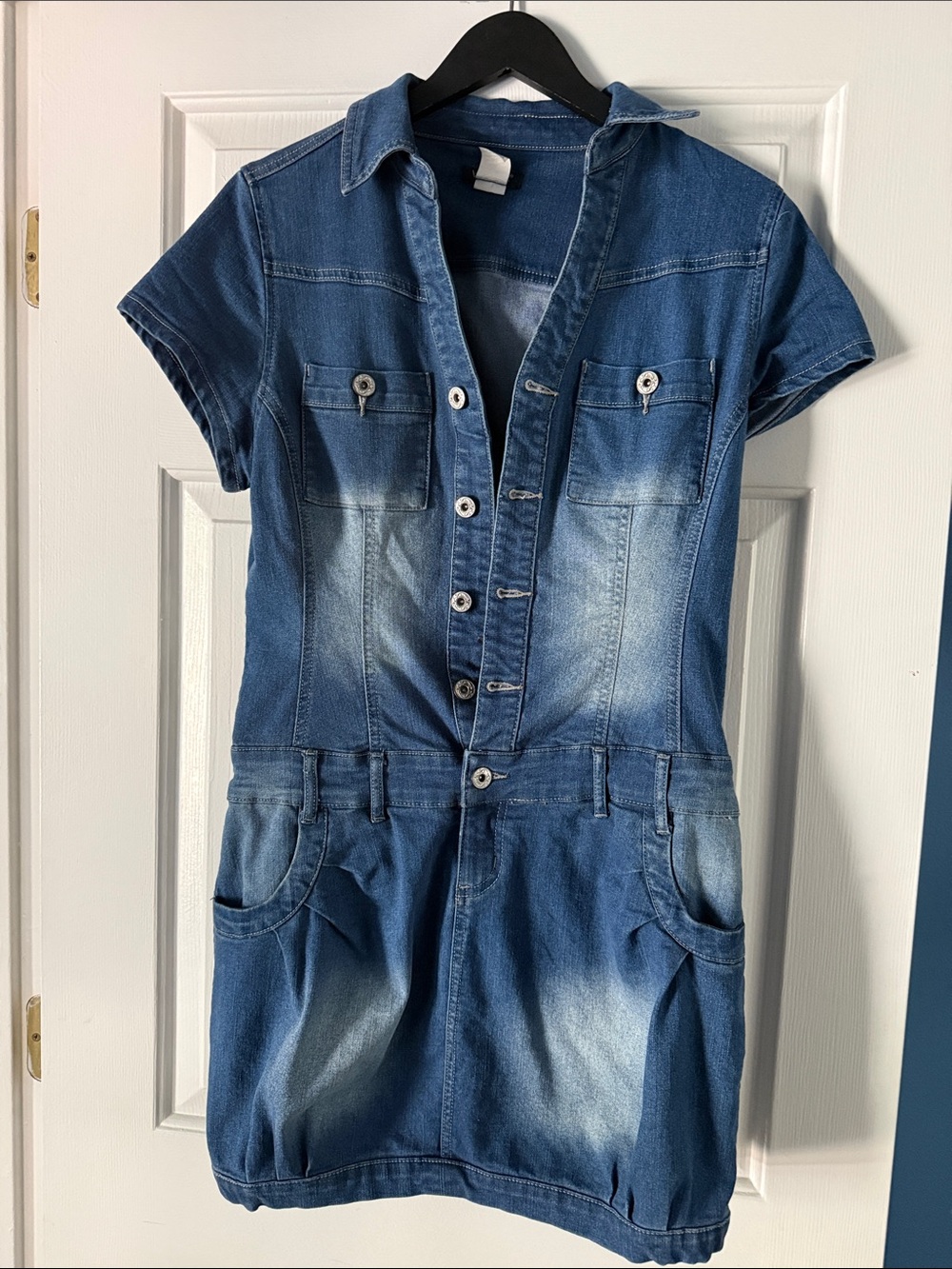 VENUS Blue Denim Short-Sleeve Midi Dress